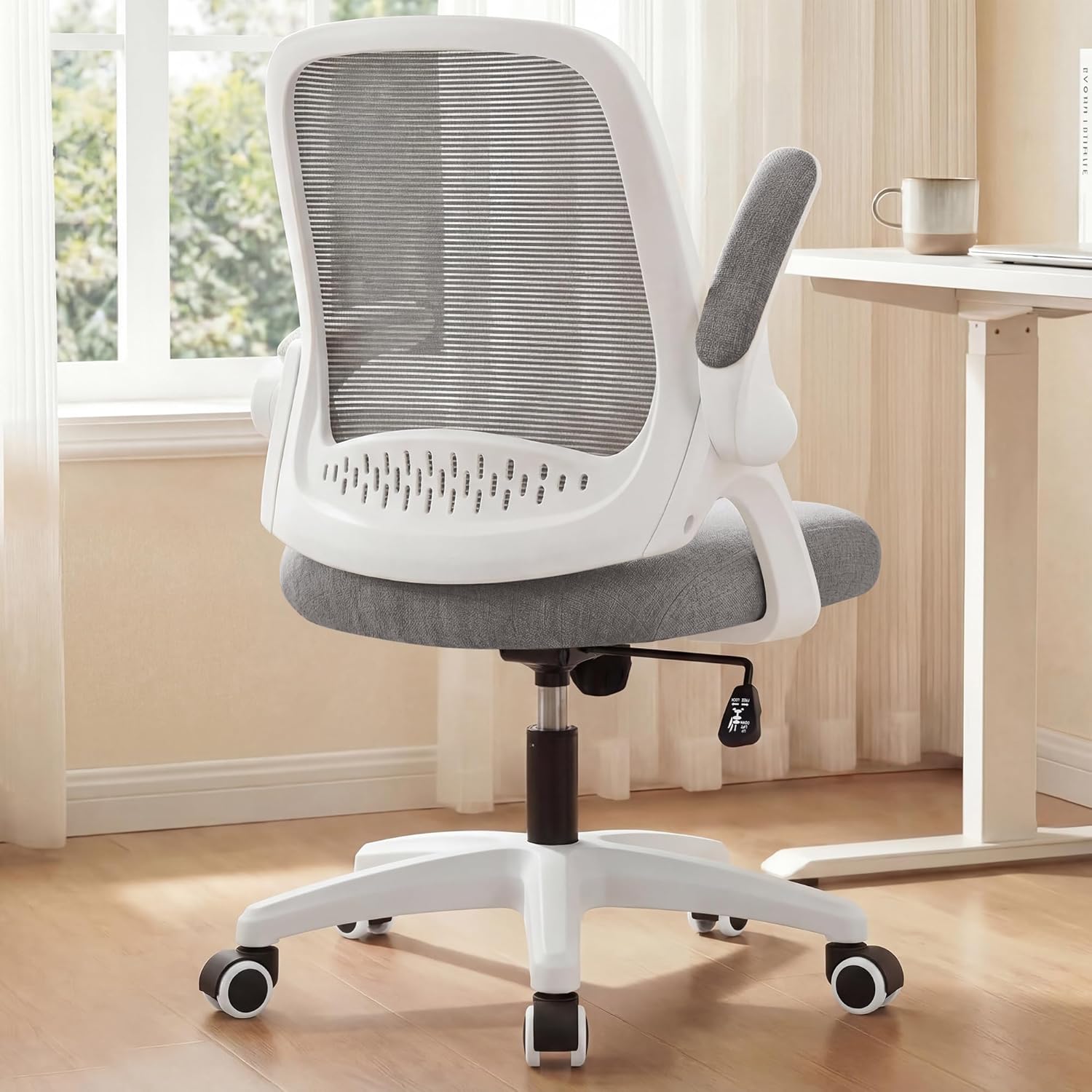 Home Office Chair - Kursi Kantor Ergonomis Berbahan Jaring dengan